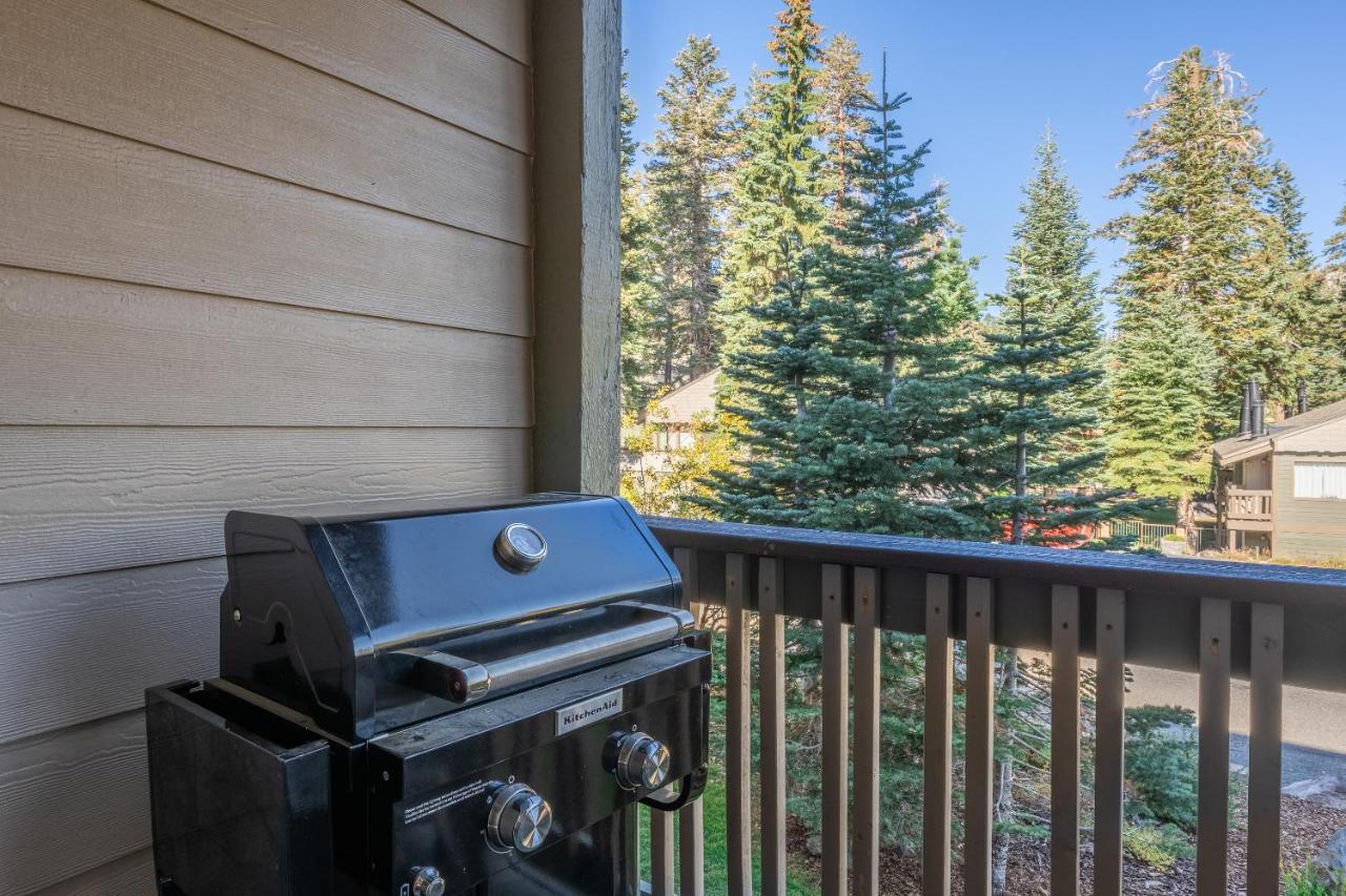 Highly Updated 1 Bedroom Den, 2 Bath Crestview Unit 5 Sleeps Up To 4 Located Near Canyon Ferienhaus